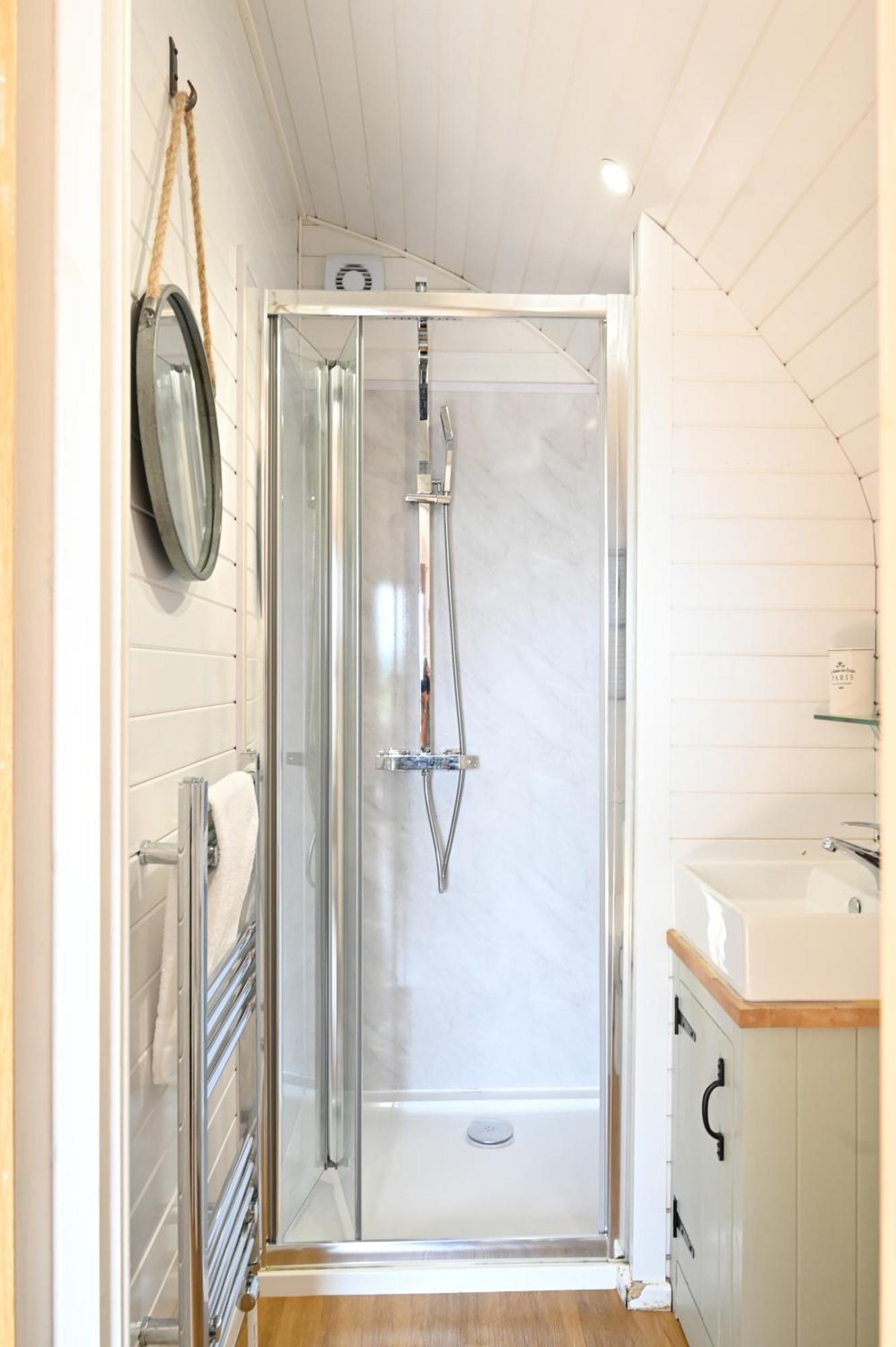 Apartament Luxury Glamping Pods - The Heft & The Hirsel Glasgow Zewnętrze zdjęcie